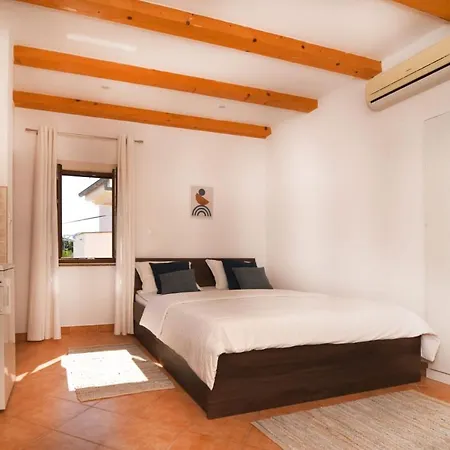 Dalmatian Stone House Apartment Zaton (Zadar)